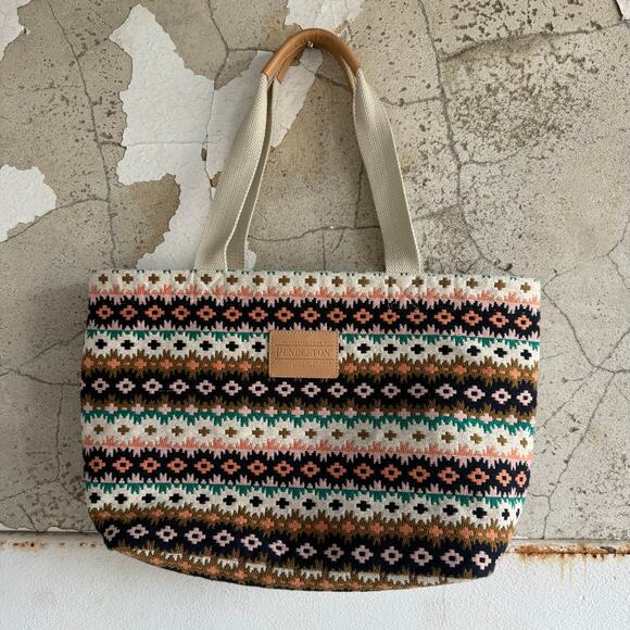 Pendelton Tote Bag Echo Cliffs Large Travel Tote Aztec Blanket Leather Handles - Picture 1 of 8